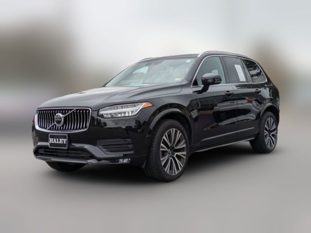 2021 Volvo XC90 Momentum