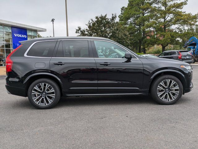 2021 Volvo XC90 Momentum