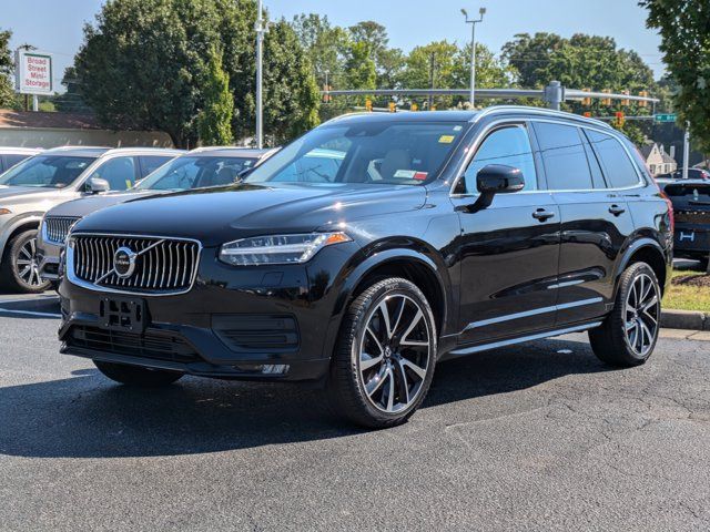 2021 Volvo XC90 Momentum