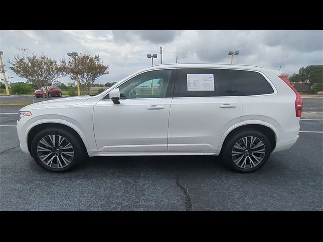 2021 Volvo XC90 Momentum