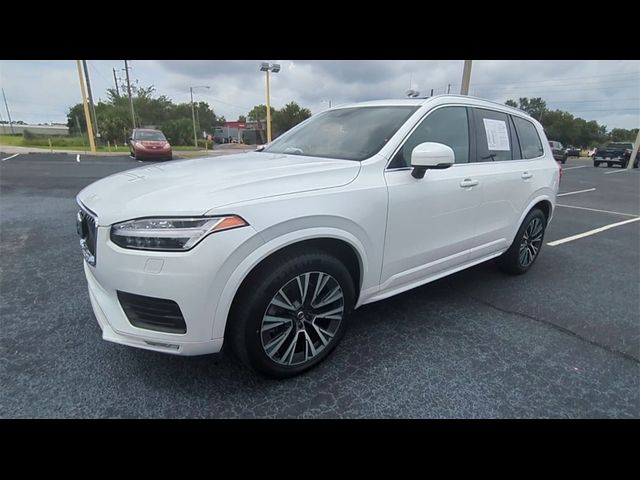 2021 Volvo XC90 Momentum