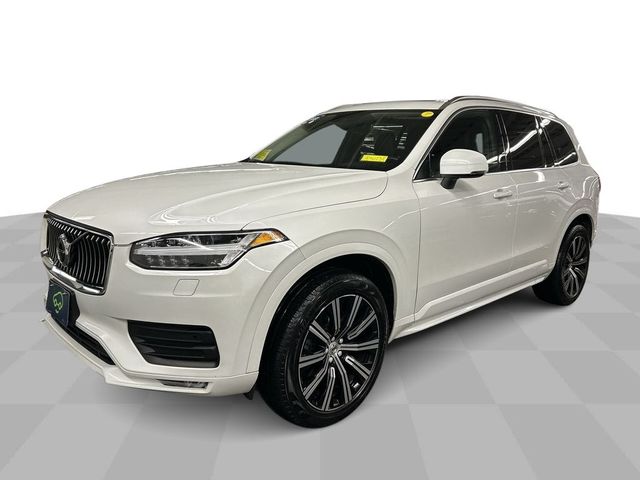 2021 Volvo XC90 Momentum