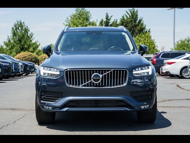 2021 Volvo XC90 Momentum