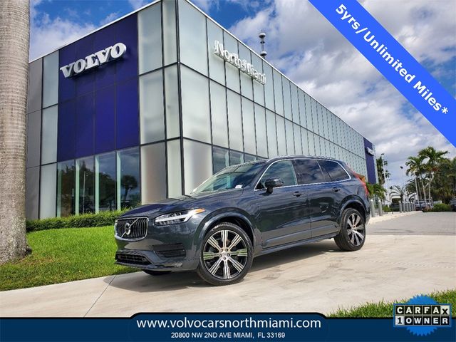 2021 Volvo XC90 Momentum