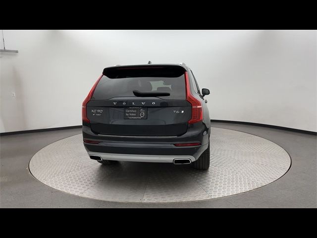 2021 Volvo XC90 Momentum