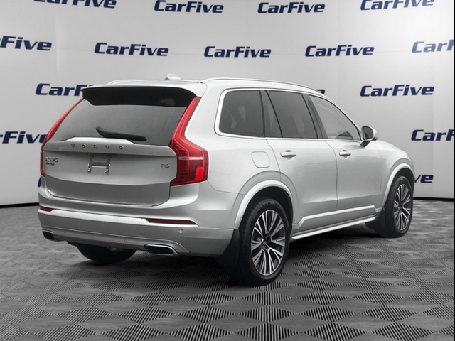 2021 Volvo XC90 Momentum