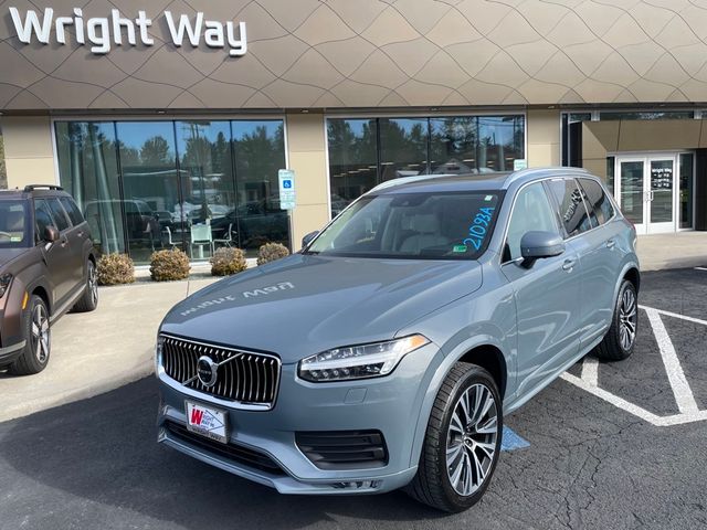 2021 Volvo XC90 Momentum