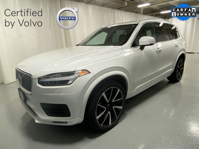 2021 Volvo XC90 Momentum