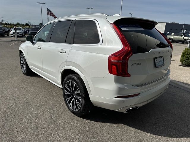 2021 Volvo XC90 Momentum