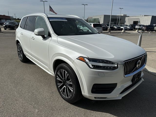 2021 Volvo XC90 Momentum