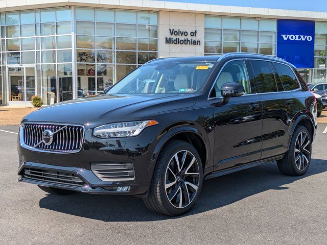 2021 Volvo XC90 Momentum