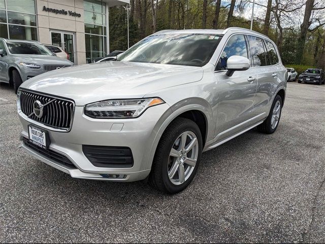 2021 Volvo XC90 Momentum