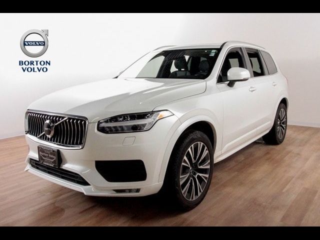 2021 Volvo XC90 Momentum