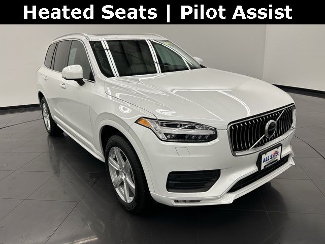 2021 Volvo XC90 Momentum