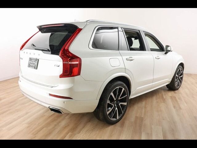 2021 Volvo XC90 Momentum