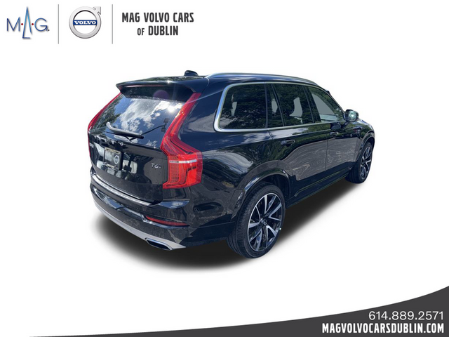 2021 Volvo XC90 Momentum