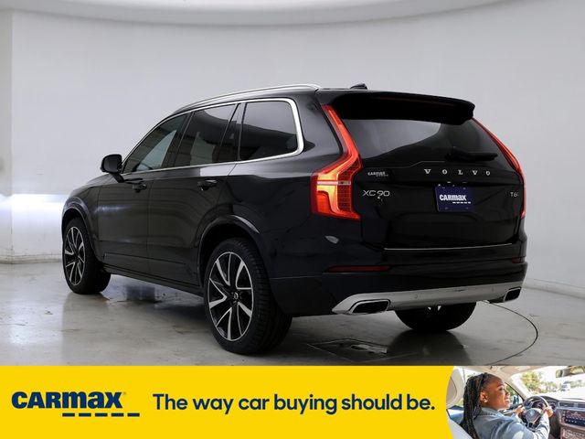 2021 Volvo XC90 Momentum