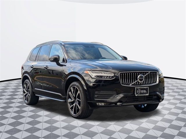 2021 Volvo XC90 Momentum