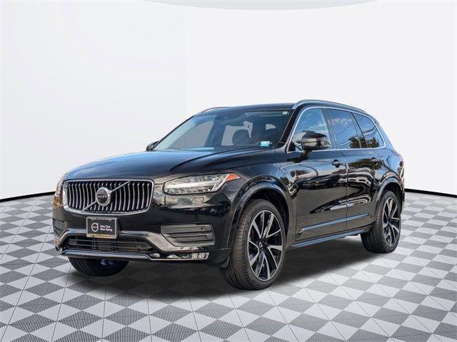 2021 Volvo XC90 Momentum