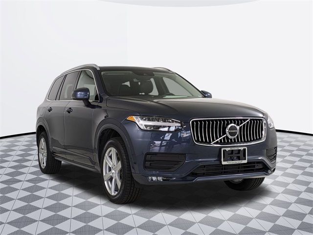 2021 Volvo XC90 Momentum