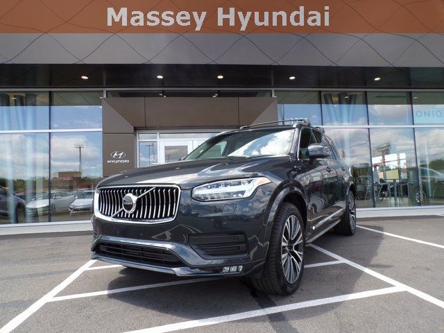 2021 Volvo XC90 Momentum