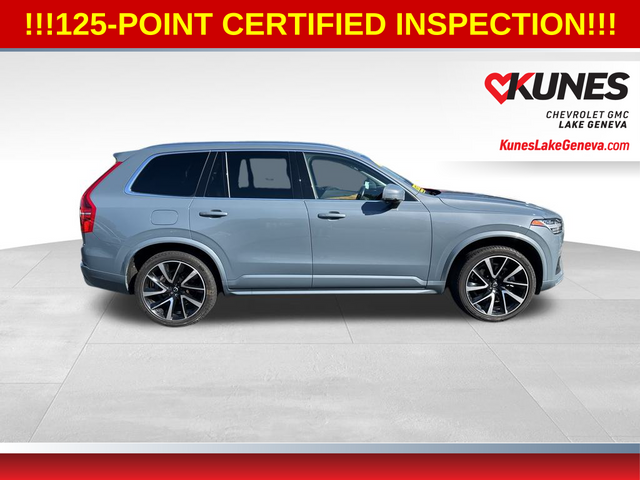 2021 Volvo XC90 Momentum