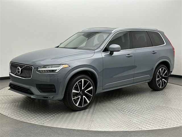 2021 Volvo XC90 Momentum