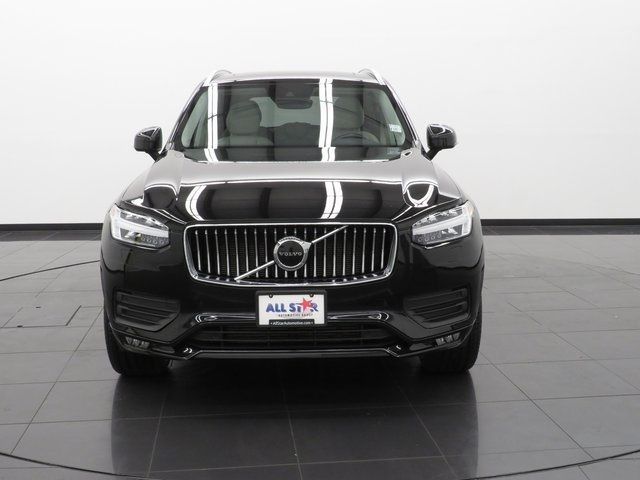 2021 Volvo XC90 Momentum