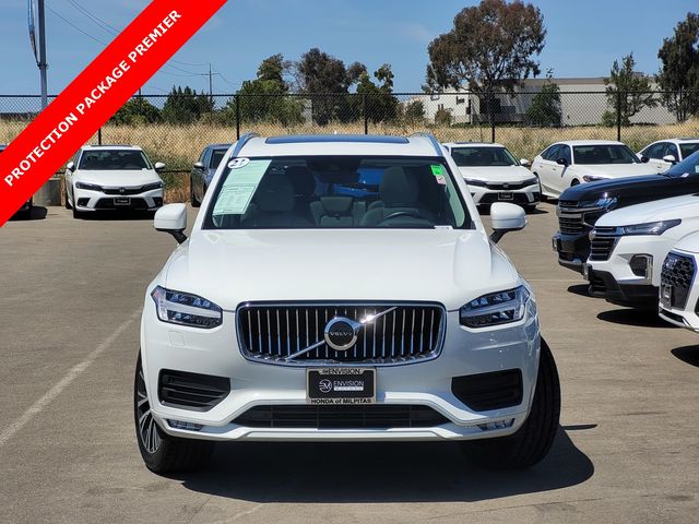 2021 Volvo XC90 Momentum