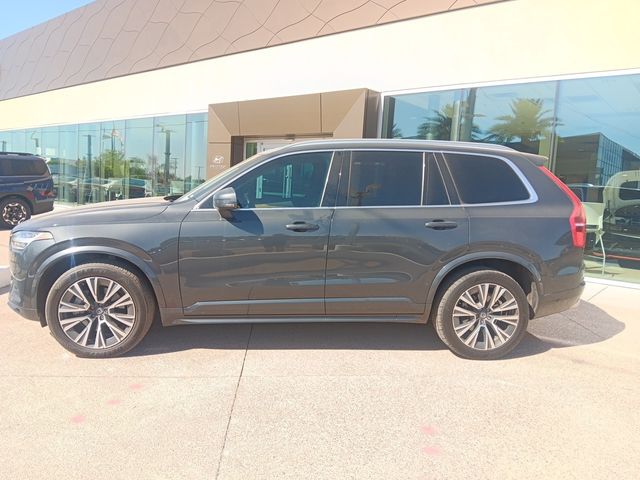 2021 Volvo XC90 Momentum