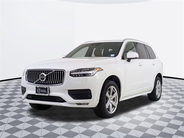 2021 Volvo XC90 Momentum