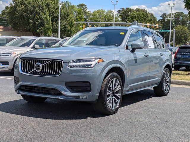 2021 Volvo XC90 Momentum