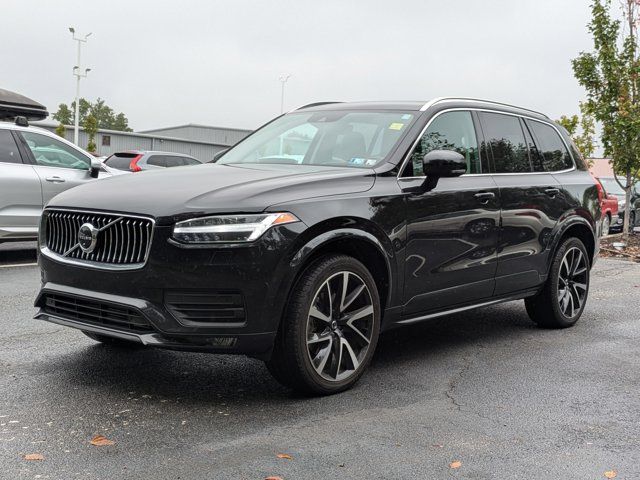 2021 Volvo XC90 Momentum