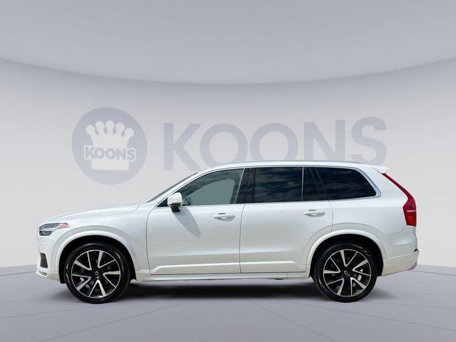 2021 Volvo XC90 Momentum