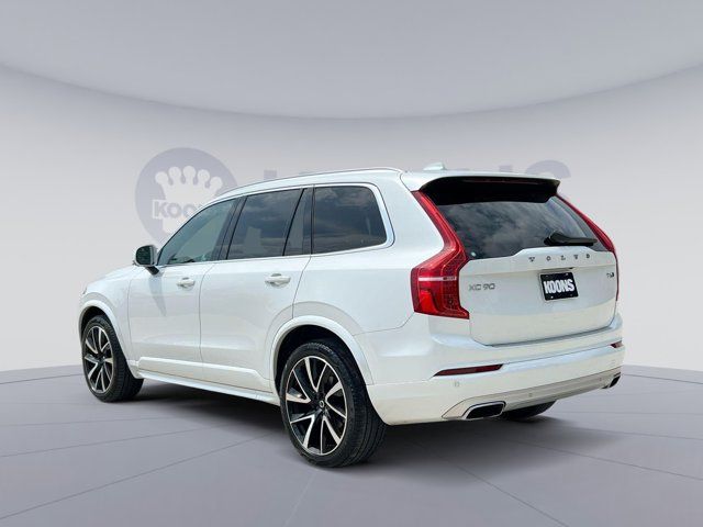 2021 Volvo XC90 Momentum