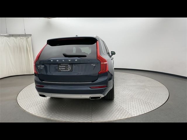 2021 Volvo XC90 Momentum