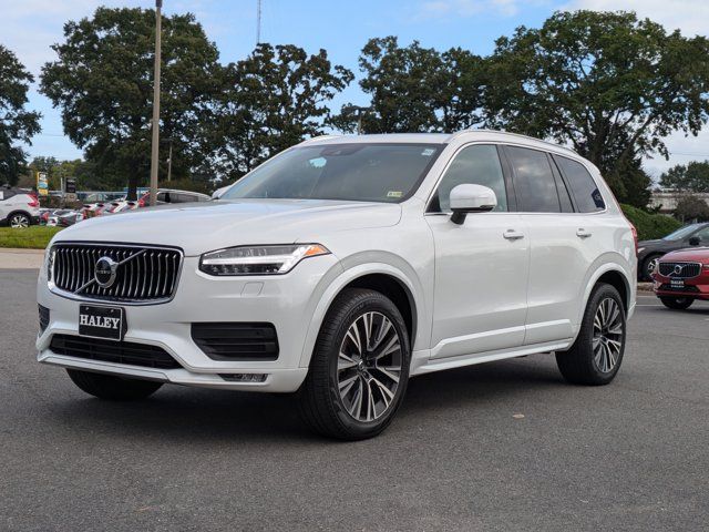 2021 Volvo XC90 Momentum