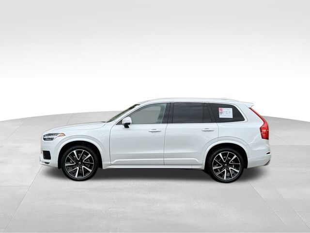 2021 Volvo XC90 Momentum