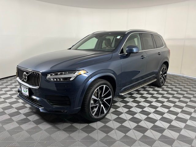 2021 Volvo XC90 Momentum