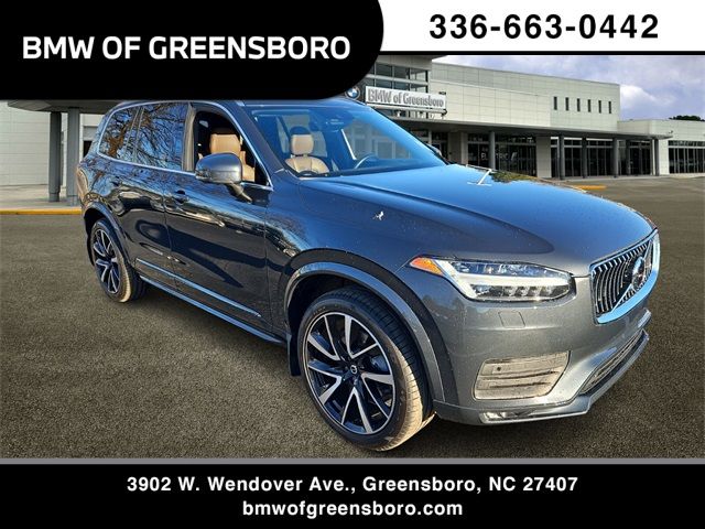 2021 Volvo XC90 Momentum