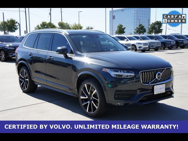 2021 Volvo XC90 Momentum