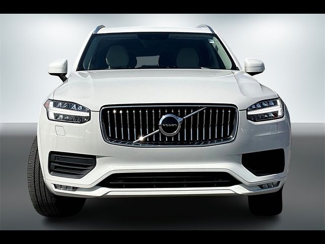 2021 Volvo XC90 Momentum