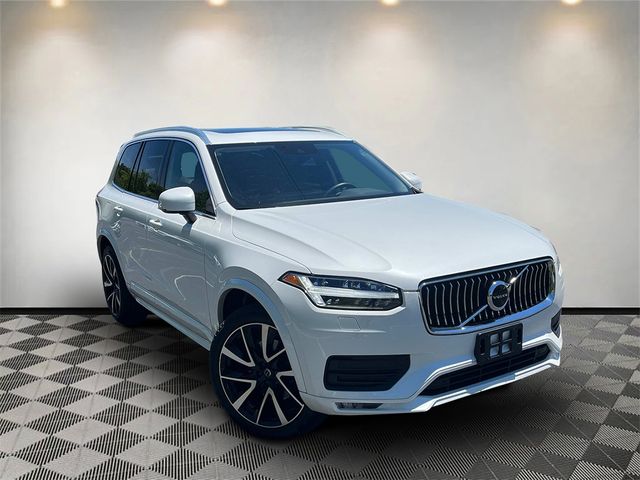 2021 Volvo XC90 Momentum