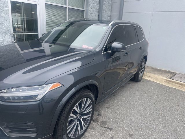 2021 Volvo XC90 Momentum