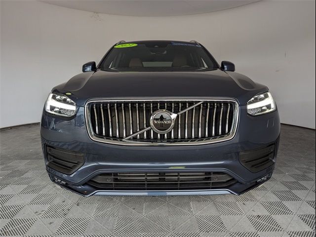 2021 Volvo XC90 Momentum