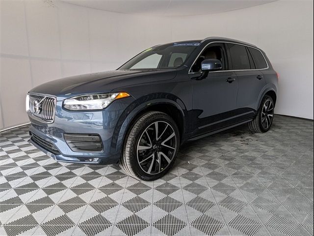 2021 Volvo XC90 Momentum