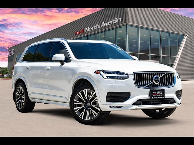 2021 Volvo XC90 Momentum