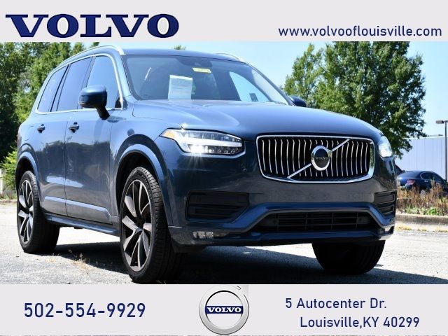 2021 Volvo XC90 Momentum