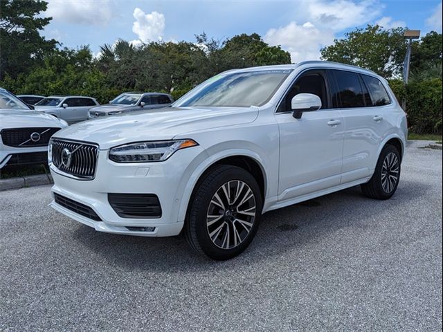 2021 Volvo XC90 Momentum