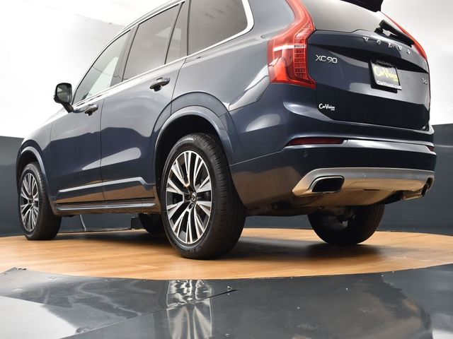 2021 Volvo XC90 Momentum